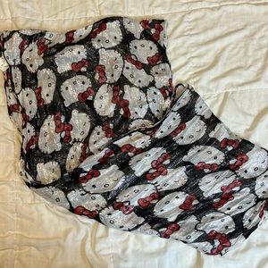 Hello Kitty scarf